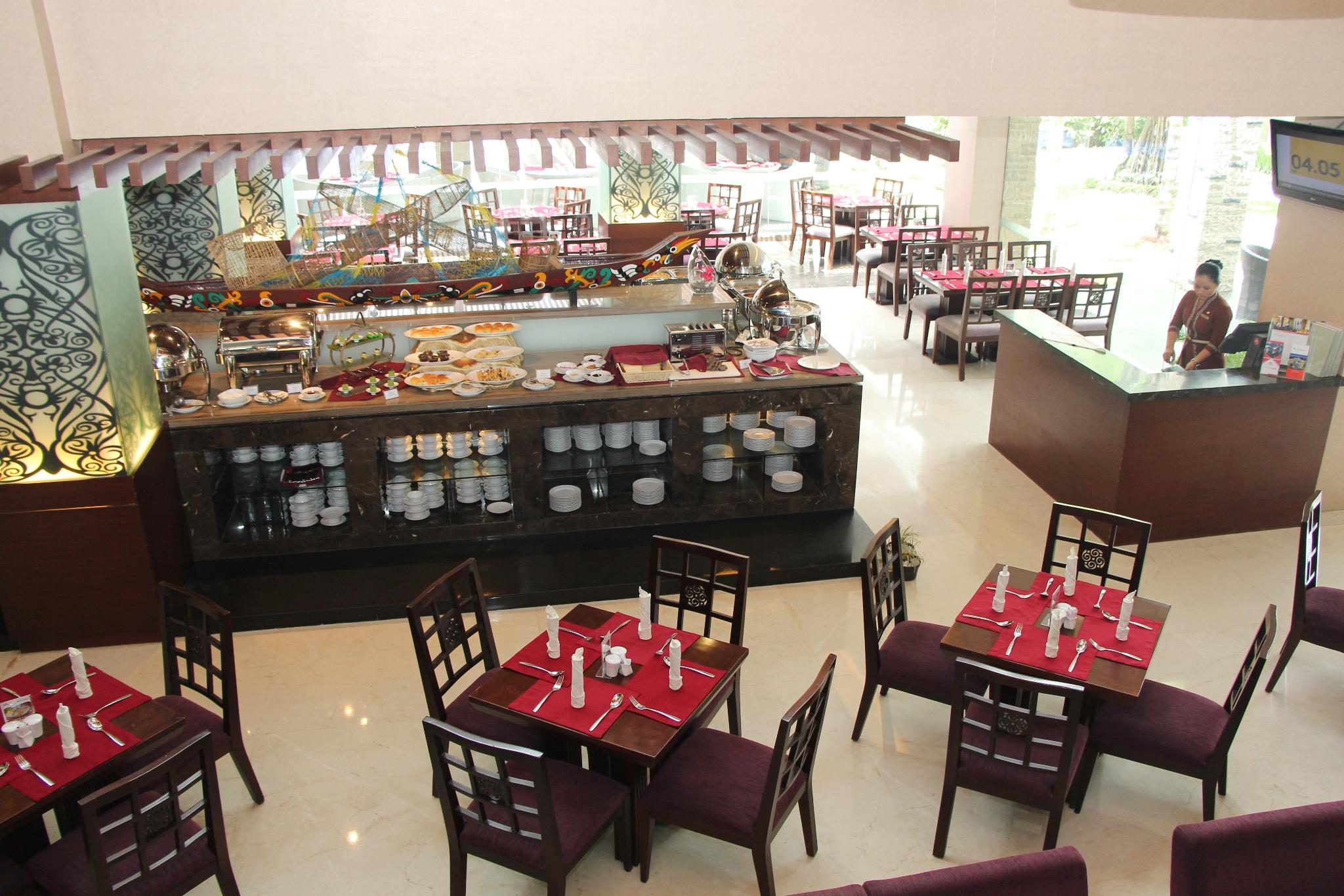 Swiss-Belhotel Danum Palangkaraya Exterior foto
